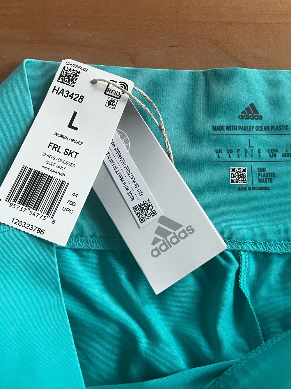 adidas Womens 16 Inch Frill Golf Skort L “semi mint rush” blue